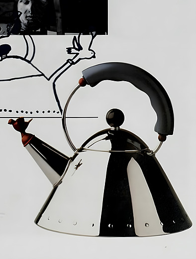 Архивное фото и эскиз чайника 9093 Alessi