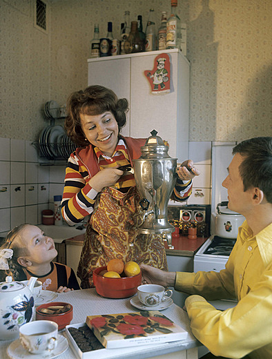 Семья на кухне. Москва, 1978 г.