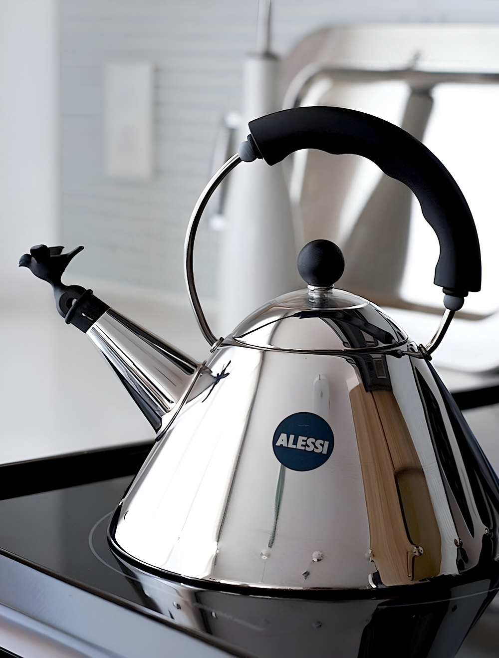 Чайник для плиты со свистком Graves, 2 л от Alessi