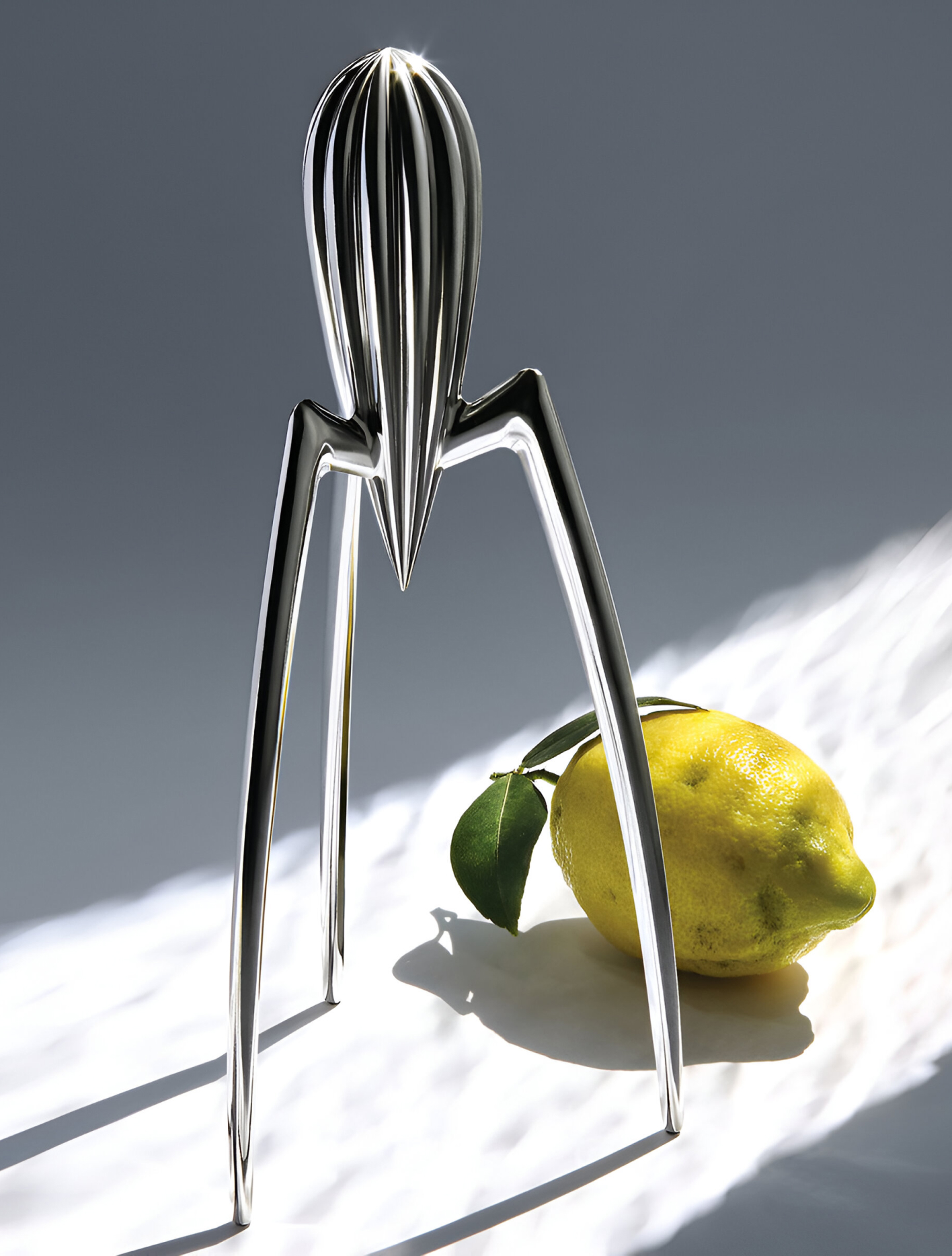 Пресс для цитрусовых Juicy Salif, 29 см от Alessi