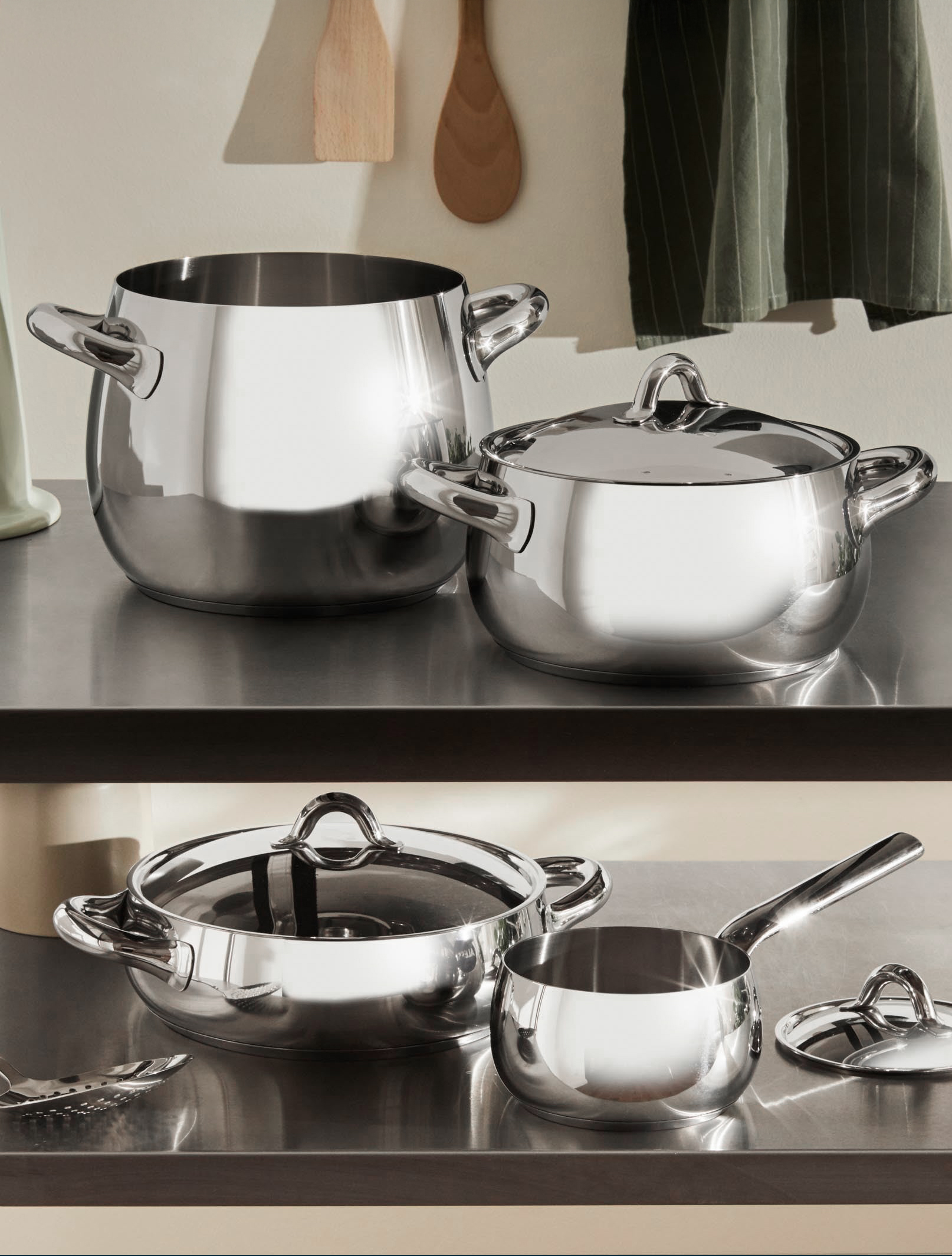 Кастрюля с крышкой Mami, 3,1 л, 20 см от Alessi