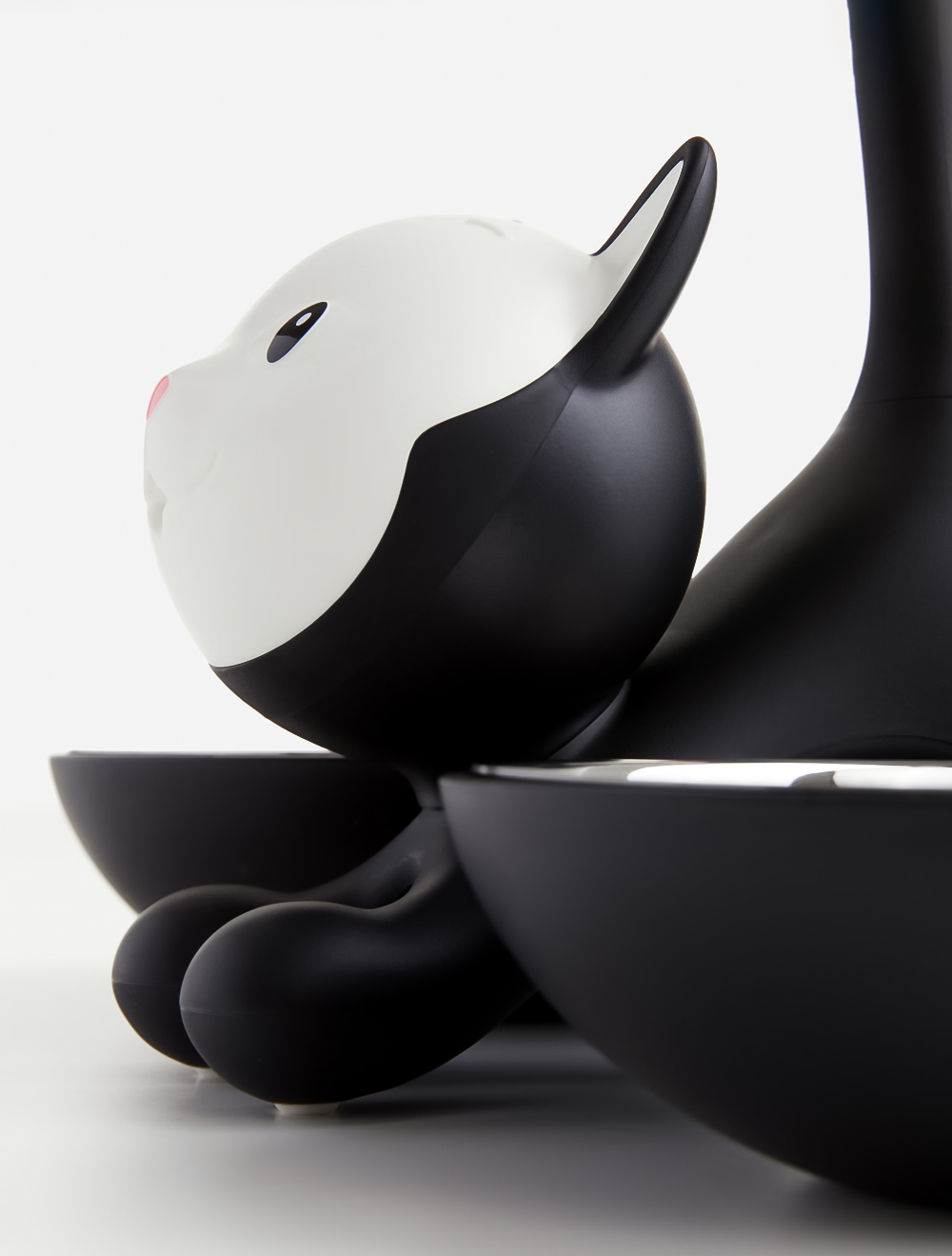Набор из 2 мисок для кошек Tigrito, 550 мл от Alessi