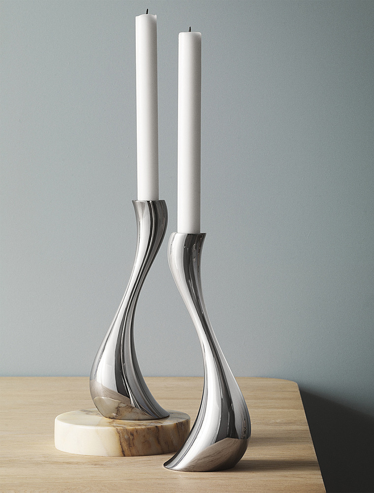 Набор из 2 подсвечников Cobra, 24 см от Georg Jensen