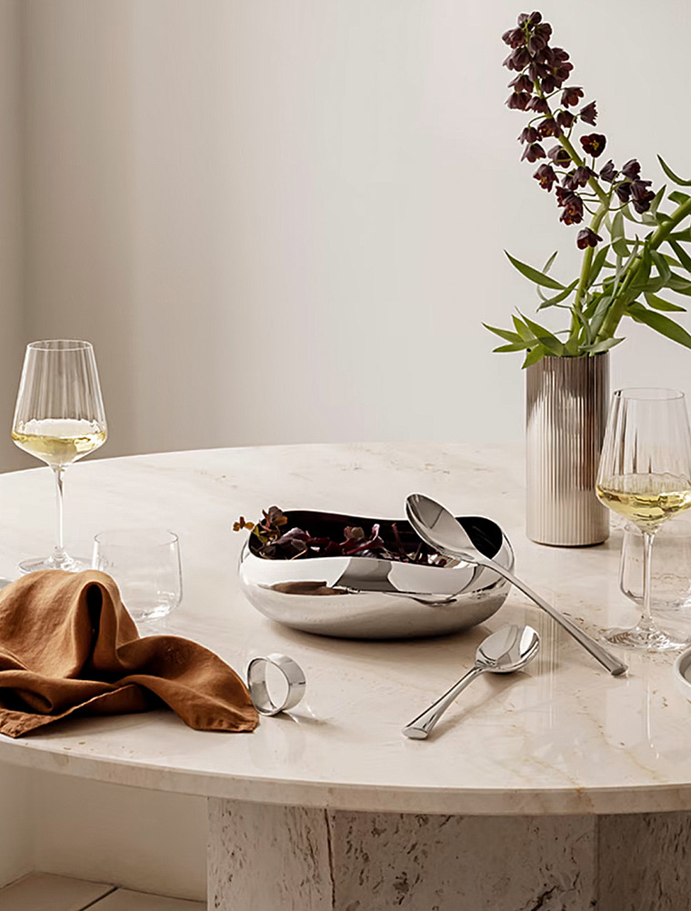 Сервировочный салатник Cobra, 24 см от Georg Jensen