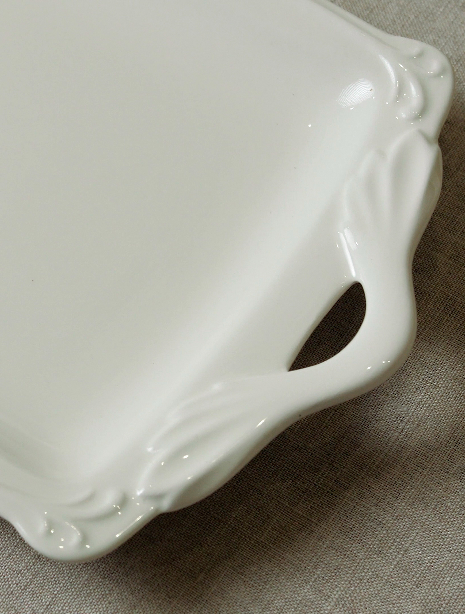 Плоское блюдо Rocaille Blanc, 39 см от Gien