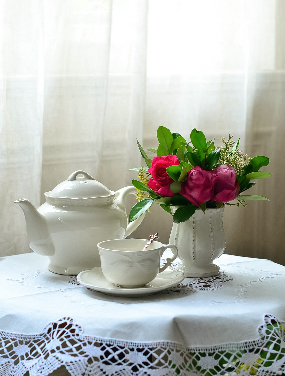 Чайная пара Rocaille Blanc, 180 мл от Gien