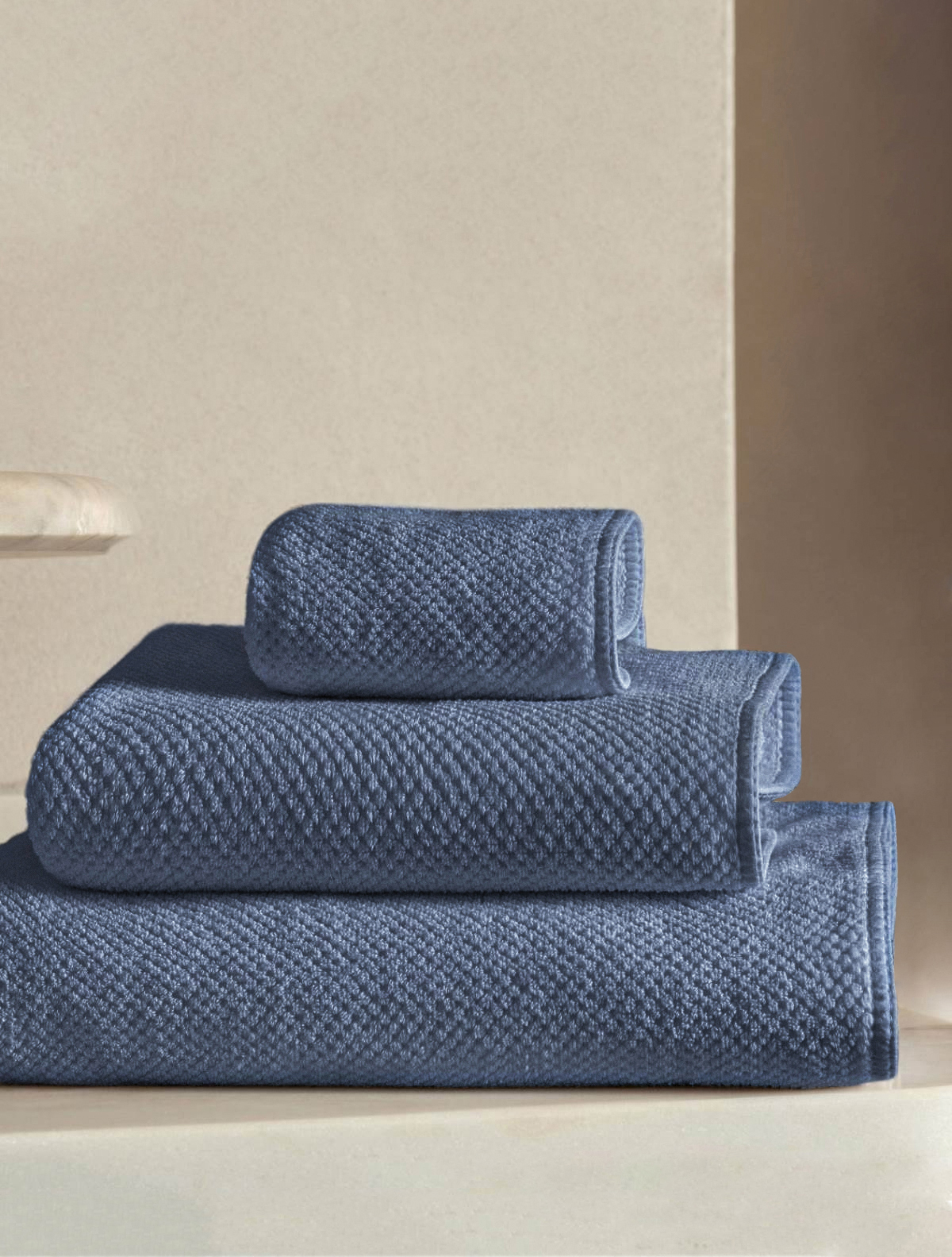 Полотенце Bee Waffle Cobalt, 50x100 см от Graccioza
