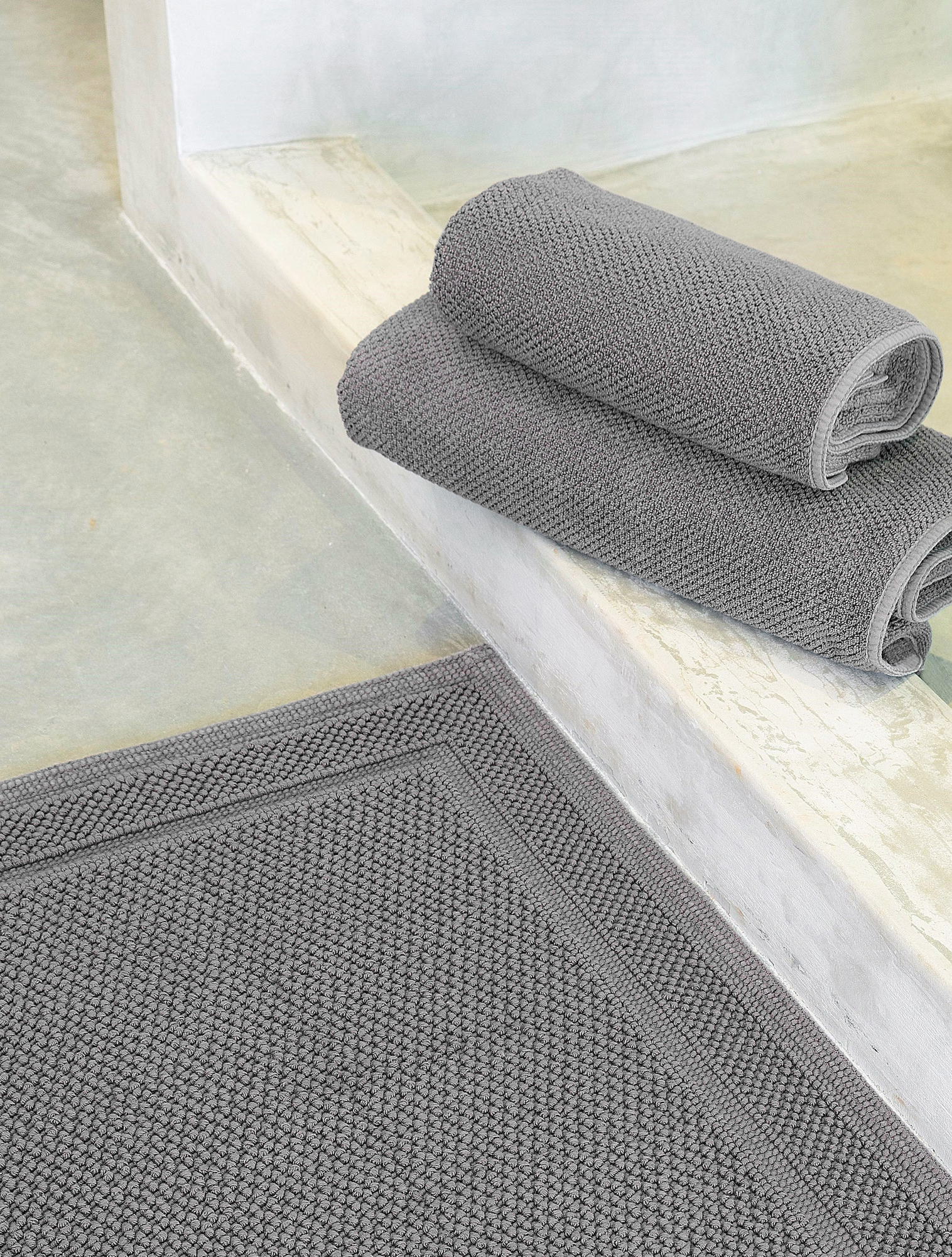 Коврик для ванной Bee Waffle Steel, 50x80 см от Graccioza