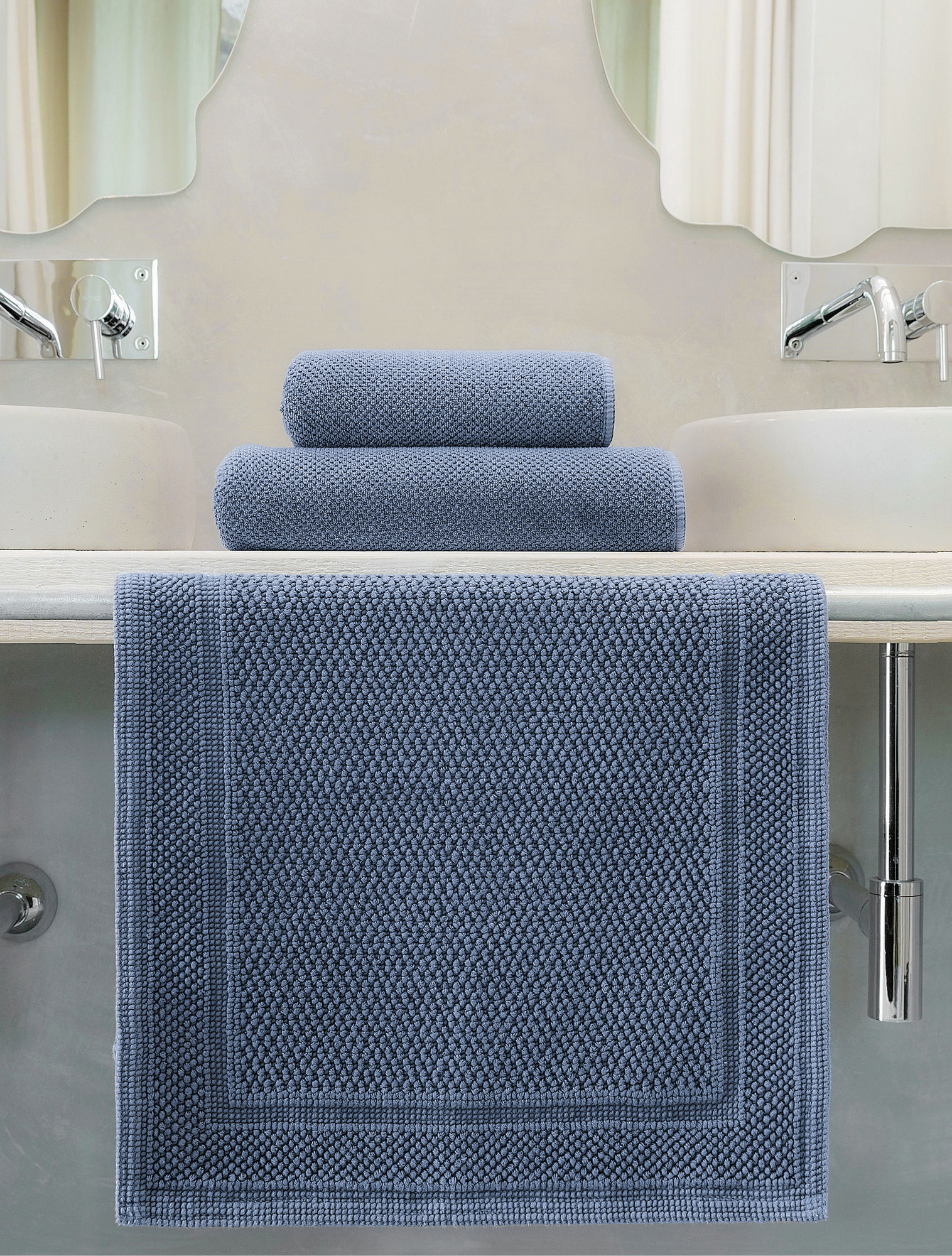 Коврик для ванной Bee Waffle Cobalt, 50x80 см от Graccioza