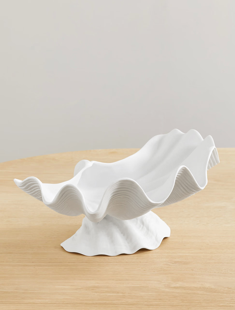 Ваза для фруктов Neptune Vases, 37 см от L'Objet