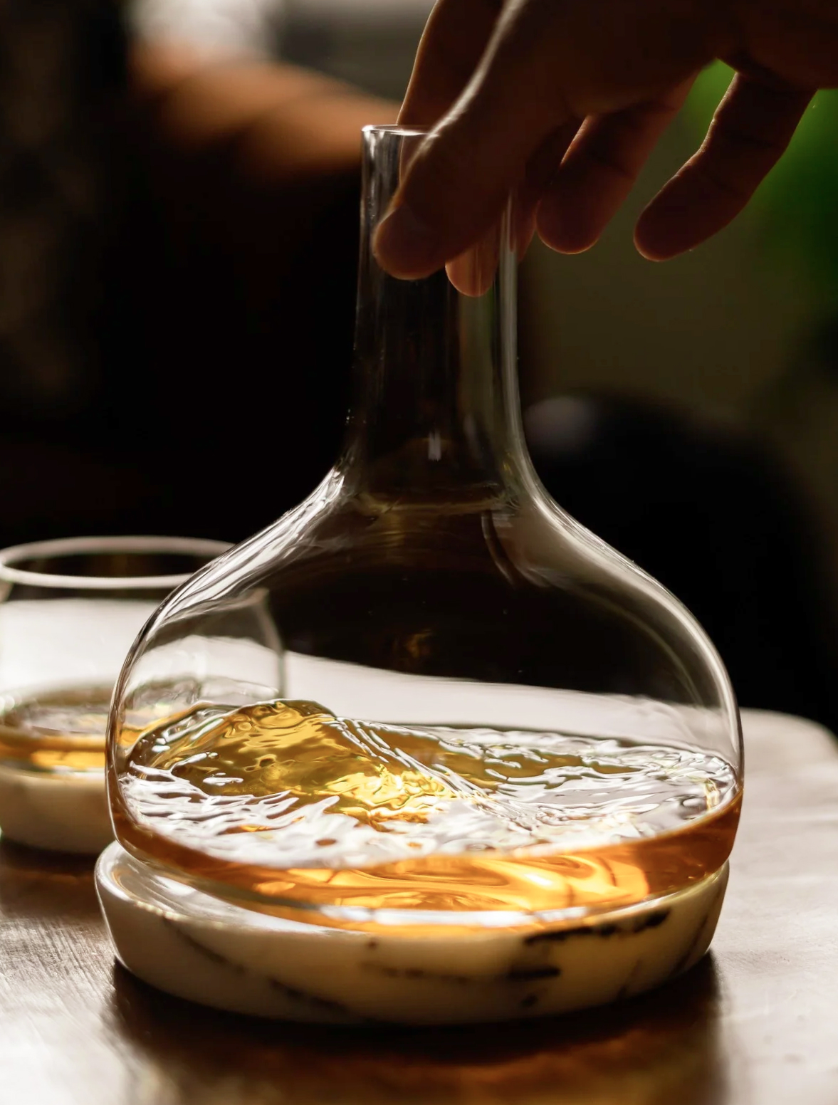 Штоф с подставкой Chill, 1,25 л от Nude Glass