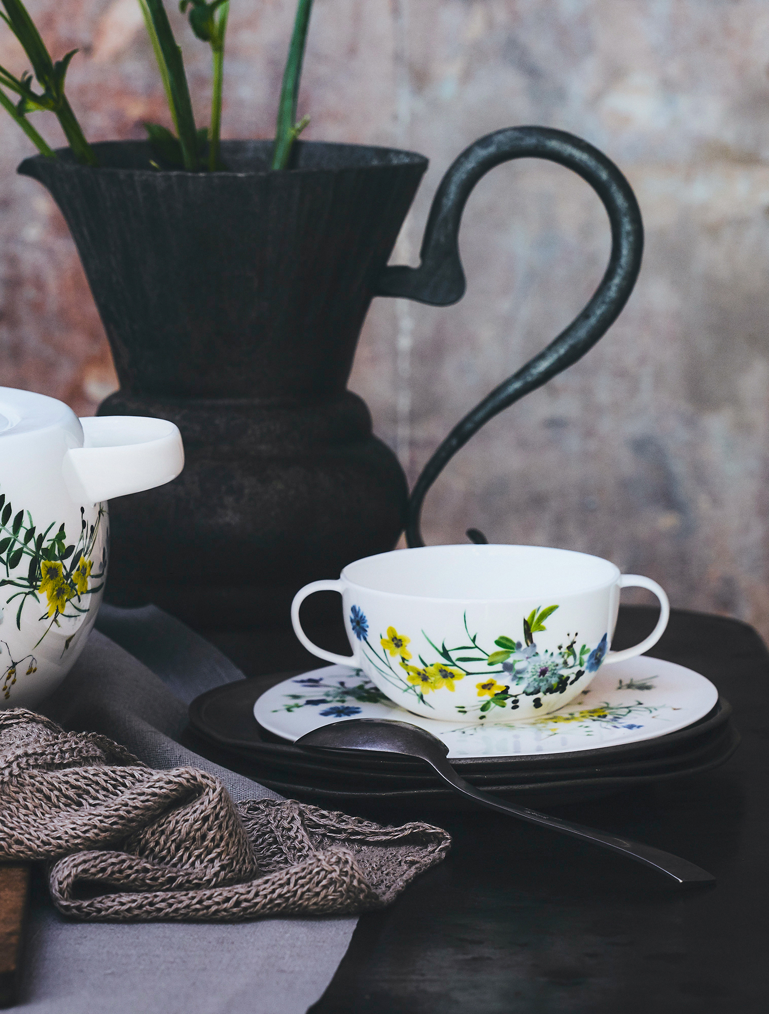 Бульонница с блюдцем Brillance Fleurs des Alpes, 340 мл от Rosenthal