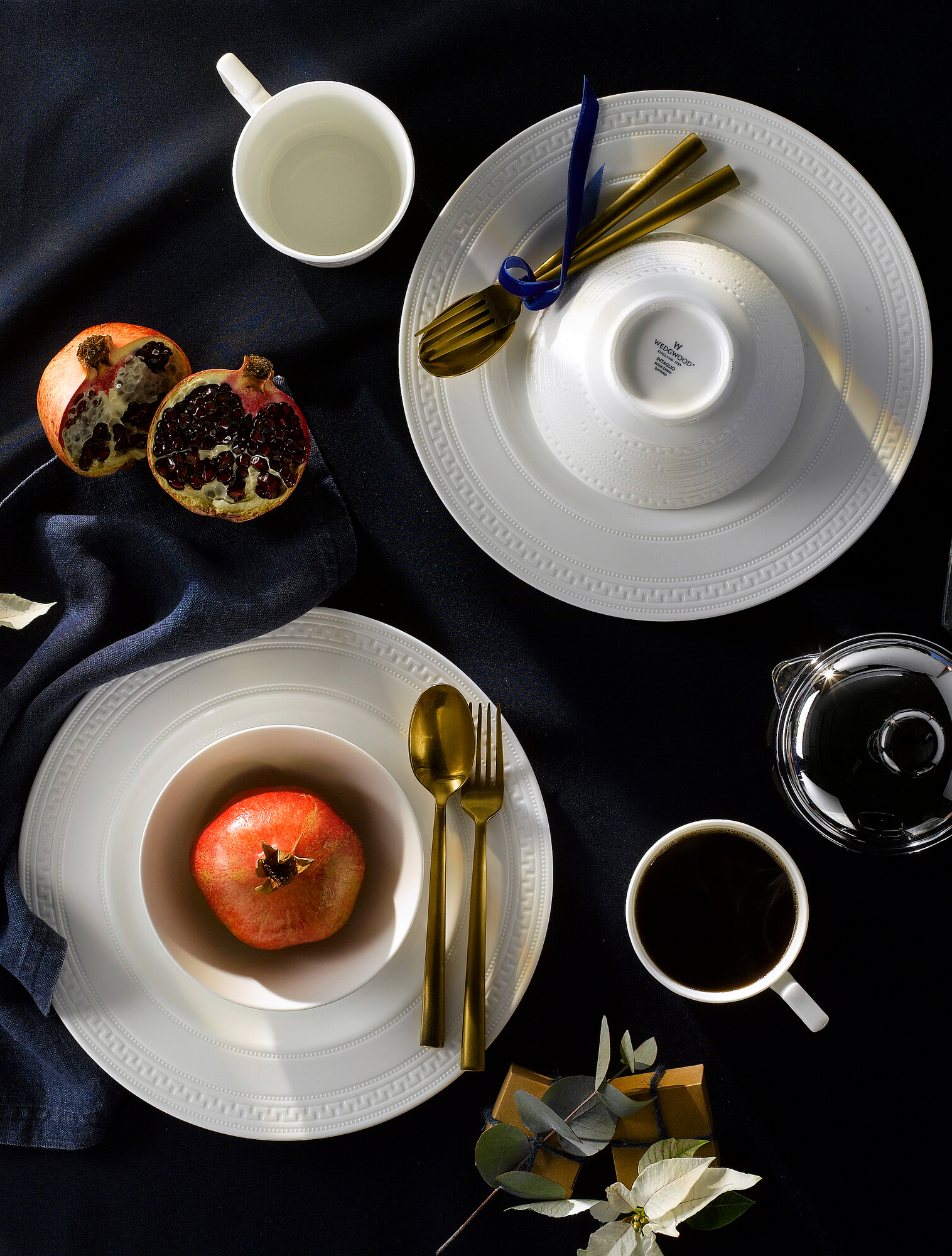 Обеденная тарелка Intaglio, 27 см от Wedgwood